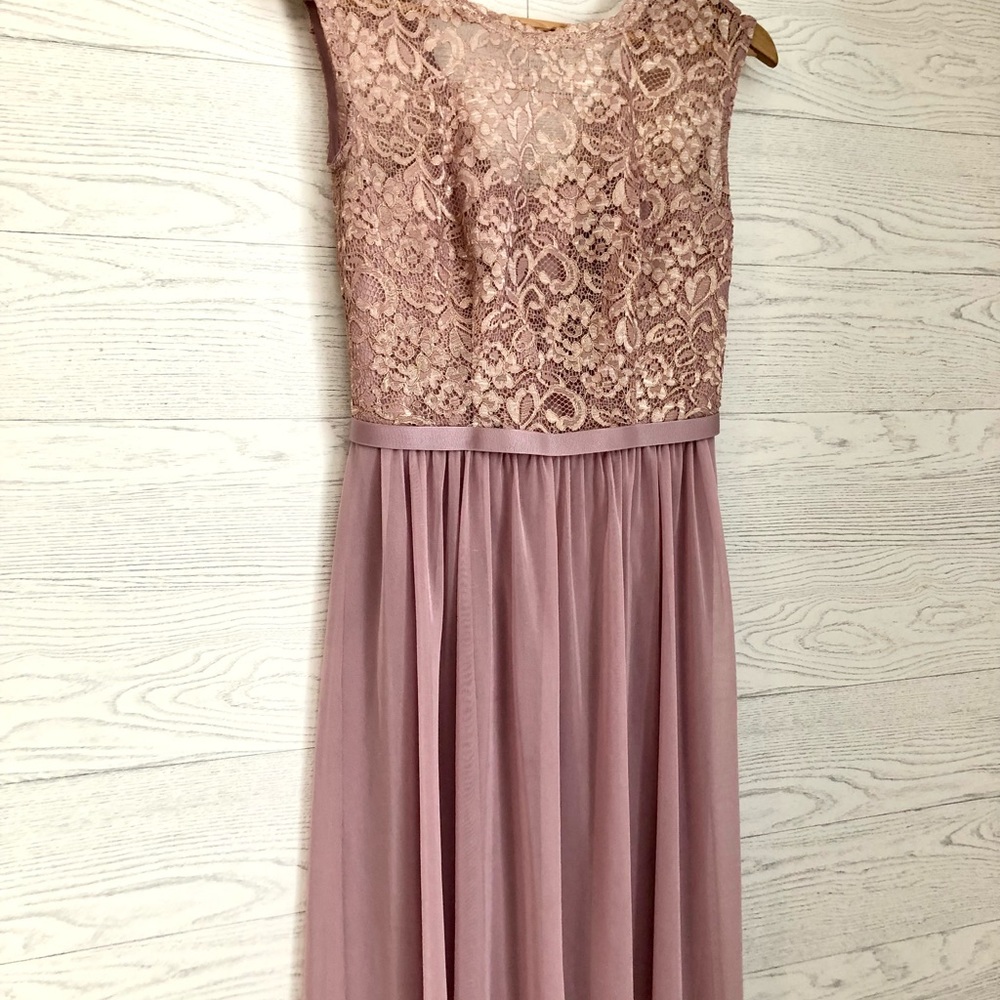 Short Lace and Mesh Dress with Illusion Neckline - Picture 3 of 9